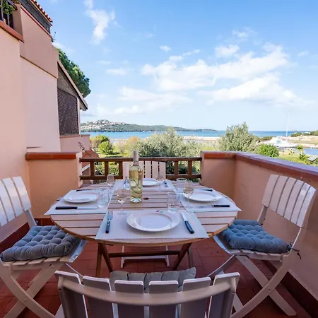 Appartamento Marinella-porto Rotondo, Accesso Diretto Sulla Porto Rotondo