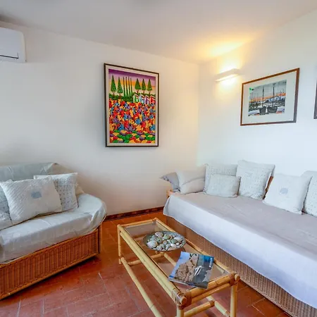 Marinella-porto Rotondo, Accesso Diretto Sulla Apartamento