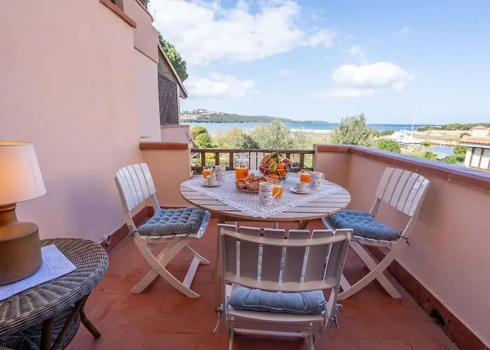 Apartamento Marinella-porto Rotondo, Accesso Diretto Sulla