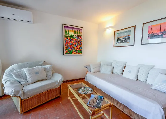 Marinella-porto Rotondo, Accesso Diretto Sulla Apartamento