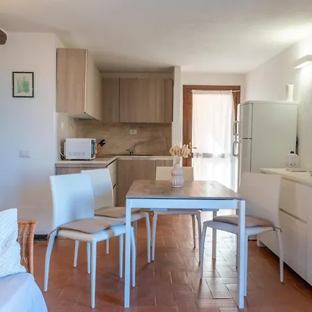 Marinella-porto Rotondo, Accesso Diretto Sulla Appartement Porto Rotondo