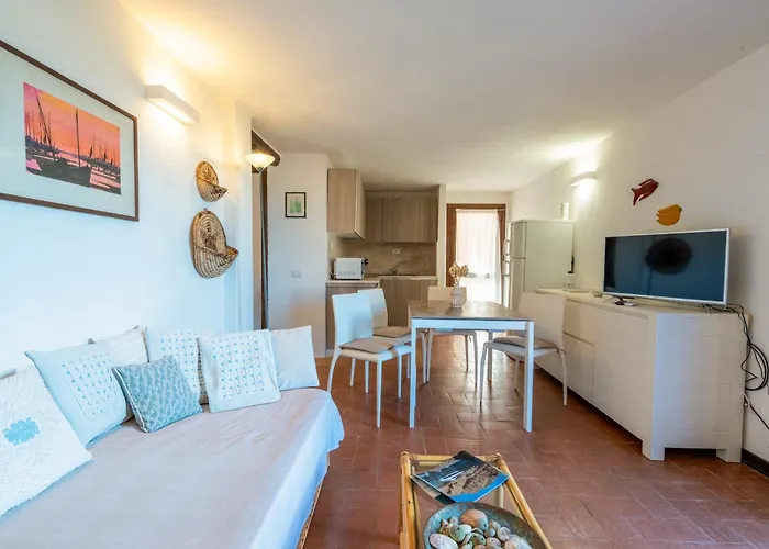 Marinella-porto Rotondo, Accesso Diretto Sulla Porto Rotondo