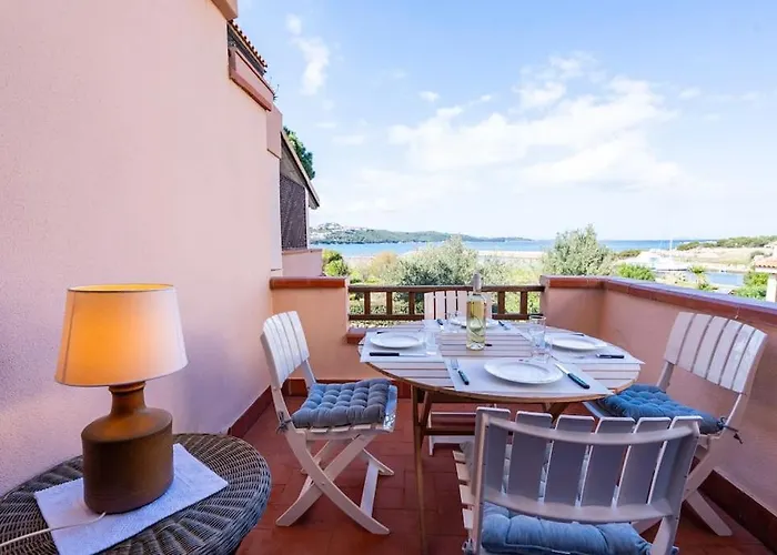 Marinella-porto Rotondo, Accesso Diretto Sulla Porto Rotondo
