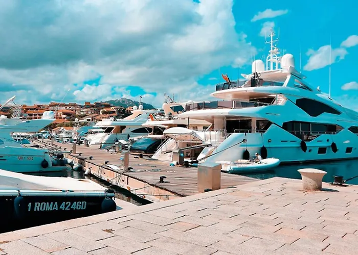 Marinella-porto Rotondo, Accesso Diretto Sulla