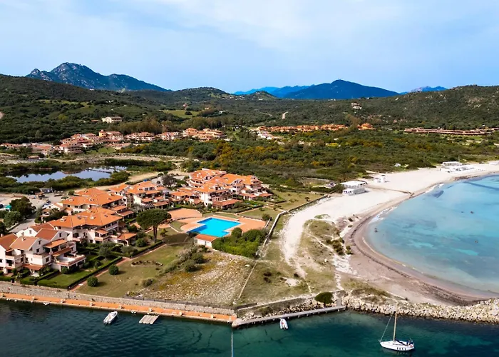 Daire Marinella-porto Rotondo, Accesso Diretto Sulla *
